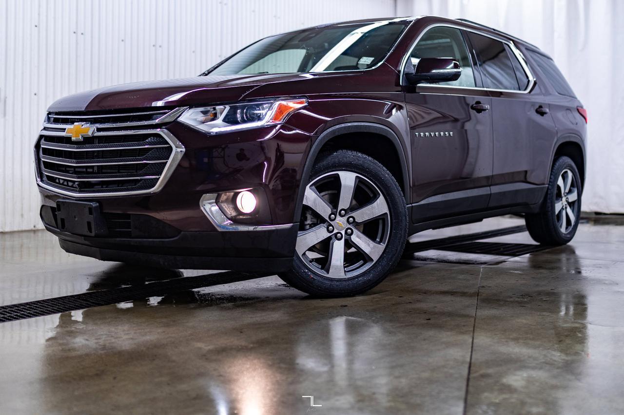 2021 Chevrolet Traverse AWD LT True North Leather Roof Nav Red Deer AB