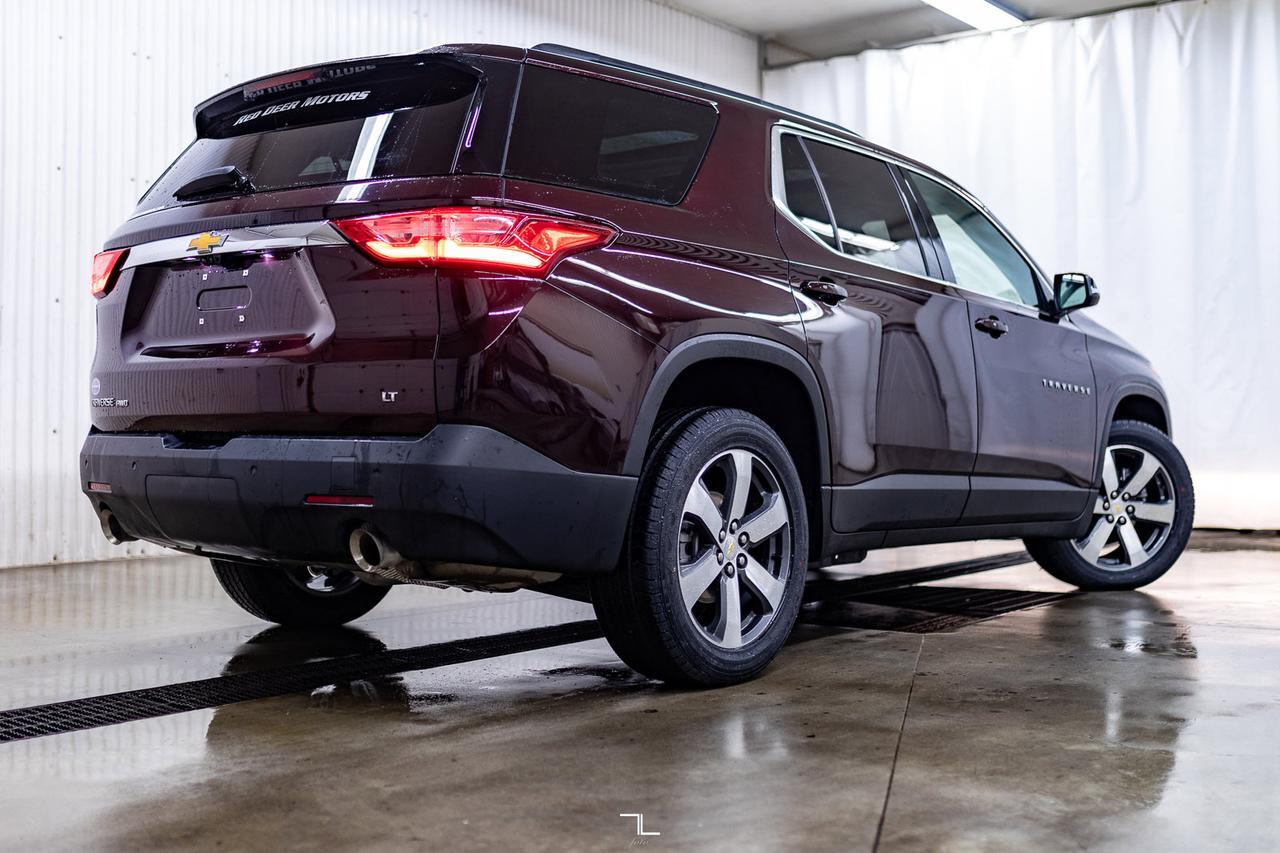 2021 Chevrolet Traverse AWD LT True North Leather Roof Nav Red Deer AB