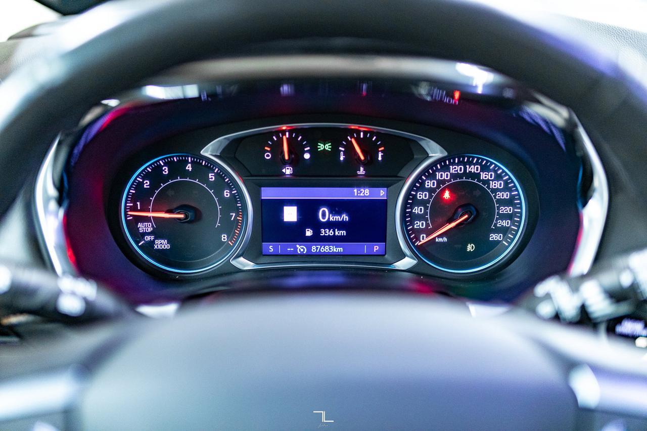 2021 Chevrolet Traverse AWD LT True North Leather Roof Nav Red Deer AB