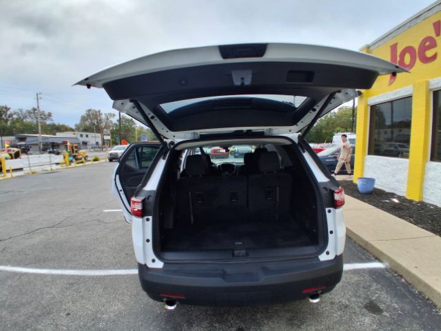 2021 Chevrolet Traverse FWD LT Cloth Indianapolis IN