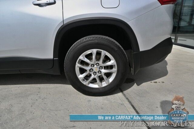 2021 Chevrolet Traverse LS / AWD / 3.6L V6 / Power Locks, Windows & Mirrors / Premium Cloth Seats / Apple CarPlay & Android Auto / Cruise Control / 3rd Row / Seats 8 / 25 MPG / Aluminum Wheels / Back Up Cam / Block Heate Anchorage AK
