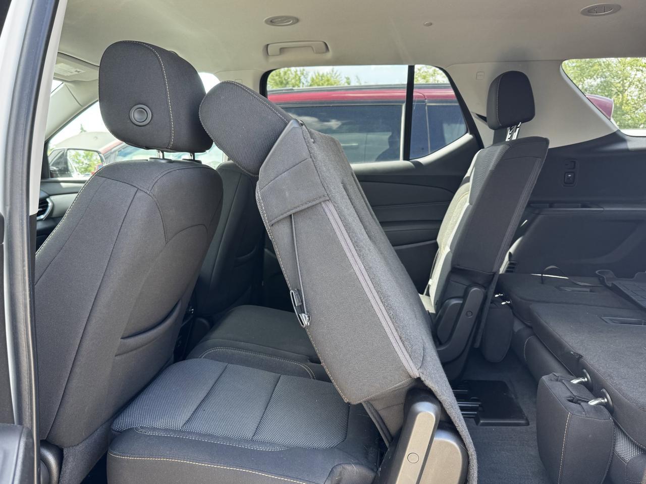 2021 Chevrolet Traverse LS AWD SUV | V6 | Low KMs | Premium Cloth | OnStar Redwater AB