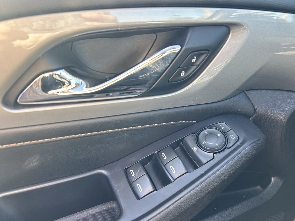 2021 Chevrolet Traverse LS Crestwood KY