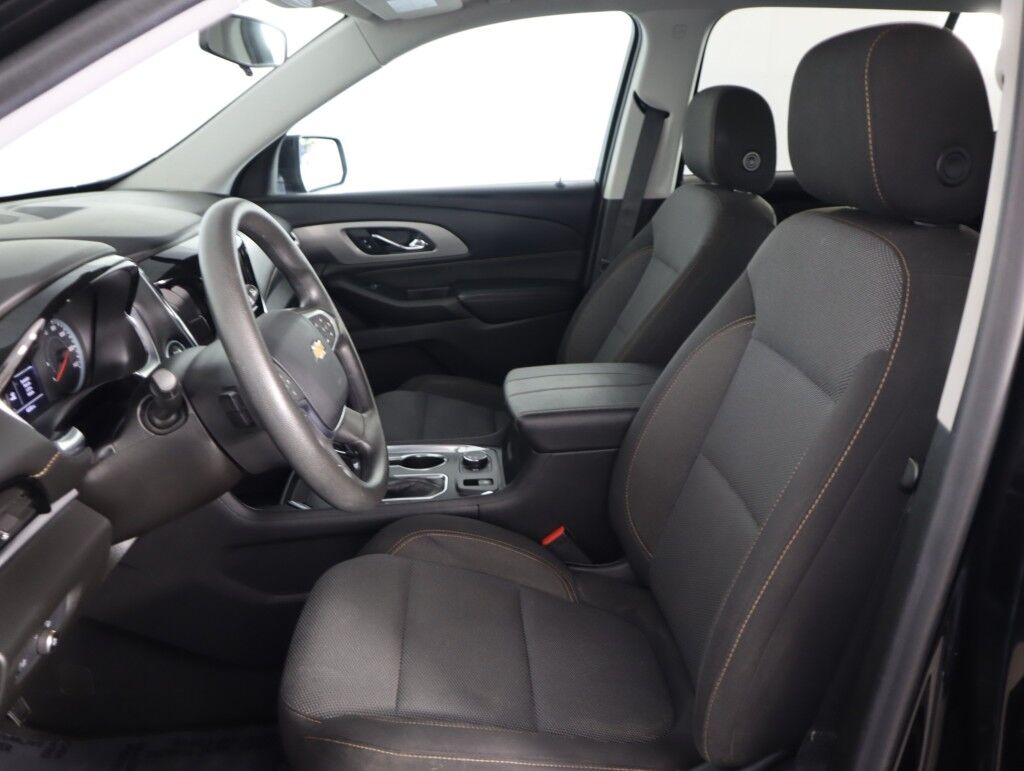 2021 Chevrolet Traverse LS Maumee OH