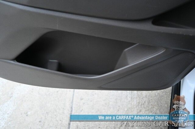 2021 Chevrolet Traverse LT / AWD / 3.6L V6 / Auto Start / Power & Heated Leather Seats / Navigation / Sunroof / Bose Speakers / Blind Spot Alert / Apple CarPlay & Android Auto / 360 View Camera / 3rd Row / Captain Chairs / Seats 7 / Power Liftgate Anchorage AK 2021 Chevrolet Traverse LT / AWD / 3.6L V6 / Auto Start / Power & Heated Leather Seats / Navigation / Sunroof / Bose Speakers / Blind Spot Alert / Apple CarPlay & Android Auto / 360 View Camera / 3rd Row / Captain Chairs / Seats 7 / Power Liftgate Anchorage AK