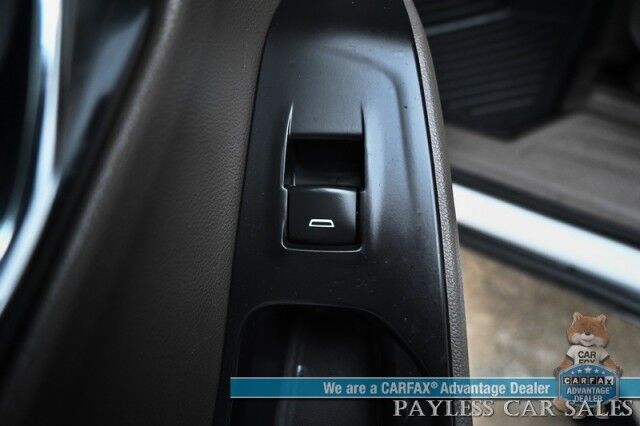 2021 Chevrolet Traverse LT / AWD / 3.6L V6 / Auto Start / Power & Heated Leather Seats / Navigation / Sunroof / Bose Speakers / Blind Spot Alert / Apple CarPlay & Android Auto / 360 View Camera / 3rd Row / Captain Chairs / Seats 7 / Power Liftgate Anchorage AK 2021 Chevrolet Traverse LT / AWD / 3.6L V6 / Auto Start / Power & Heated Leather Seats / Navigation / Sunroof / Bose Speakers / Blind Spot Alert / Apple CarPlay & Android Auto / 360 View Camera / 3rd Row / Captain Chairs / Seats 7 / Power Liftgate Anchorage AK