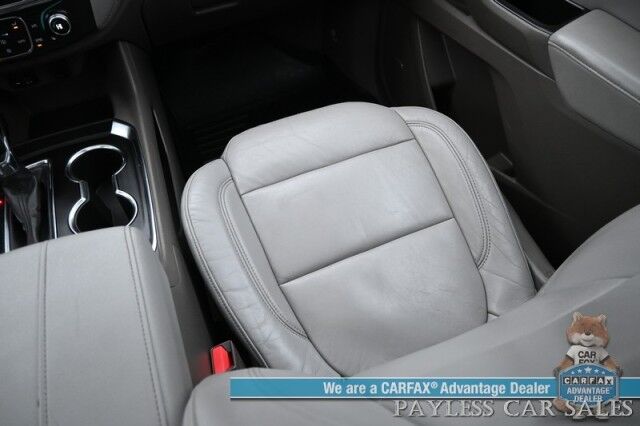 2021 Chevrolet Traverse LT / AWD / 3.6L V6 / Auto Start / Power & Heated Leather Seats / Navigation / Sunroof / Bose Speakers / Blind Spot Alert / Apple CarPlay & Android Auto / 360 View Camera / 3rd Row / Captain Chairs / Seats 7 / Power Liftgate Anchorage AK 2021 Chevrolet Traverse LT / AWD / 3.6L V6 / Auto Start / Power & Heated Leather Seats / Navigation / Sunroof / Bose Speakers / Blind Spot Alert / Apple CarPlay & Android Auto / 360 View Camera / 3rd Row / Captain Chairs / Seats 7 / Power Liftgate Anchorage AK