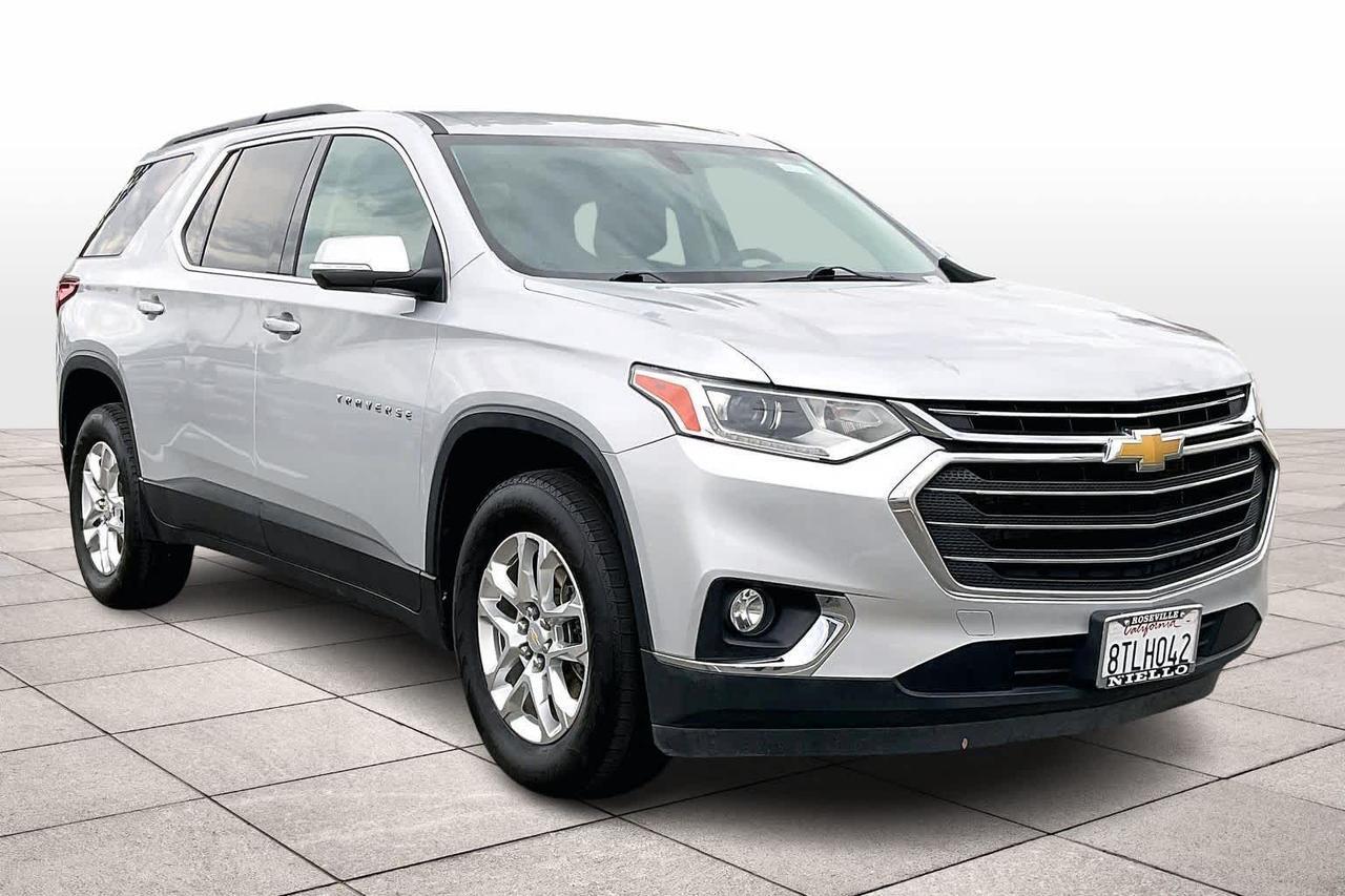 2021 Chevrolet Traverse LT Cloth
