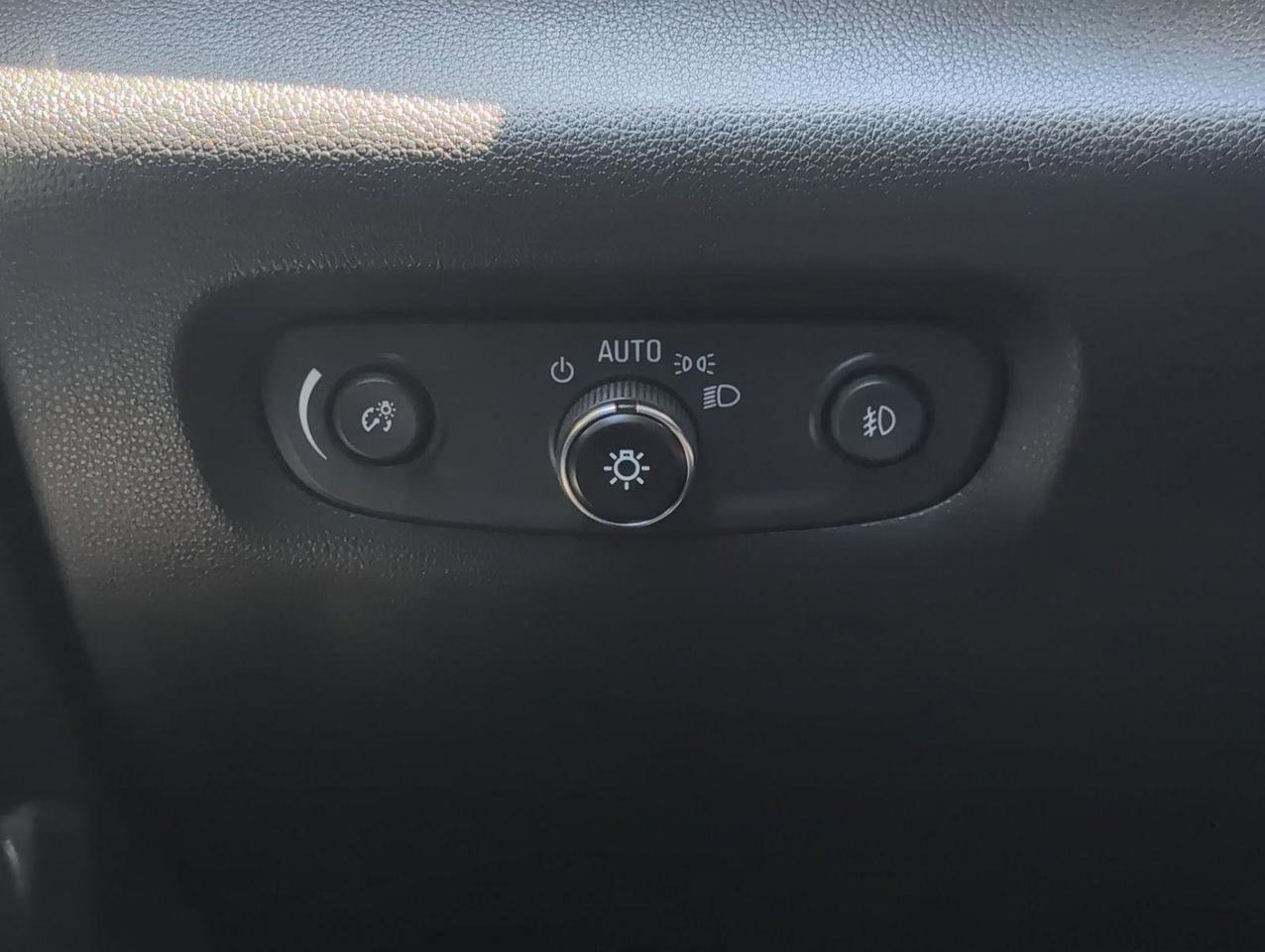 2021 Chevrolet Traverse LT Cloth San Antonio TX