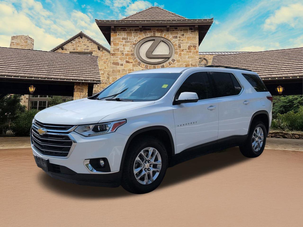 2021 Chevrolet Traverse LT Cloth