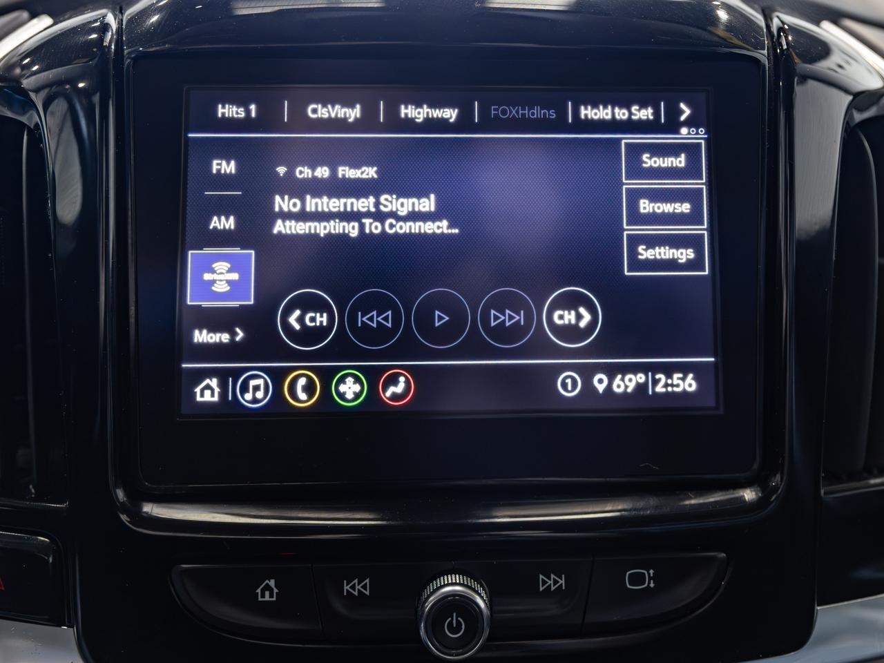 2021 Chevrolet Traverse LT Leather AWD 7-Passenger Cranberry PA