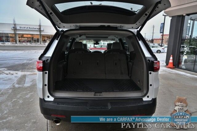 2021 Chevrolet Traverse LT / Premium Pkg / AWD / 3.6L V6 / Auto Start / Power & Heated Leather Seats / Navigation / Dual Sunroof / Bose Speakers / Blind Spot Alert / Apple CarPlay & Android Auto / 360 Camera / 3rd Row / Seats 7 / Power Liftgate Anchorage AK