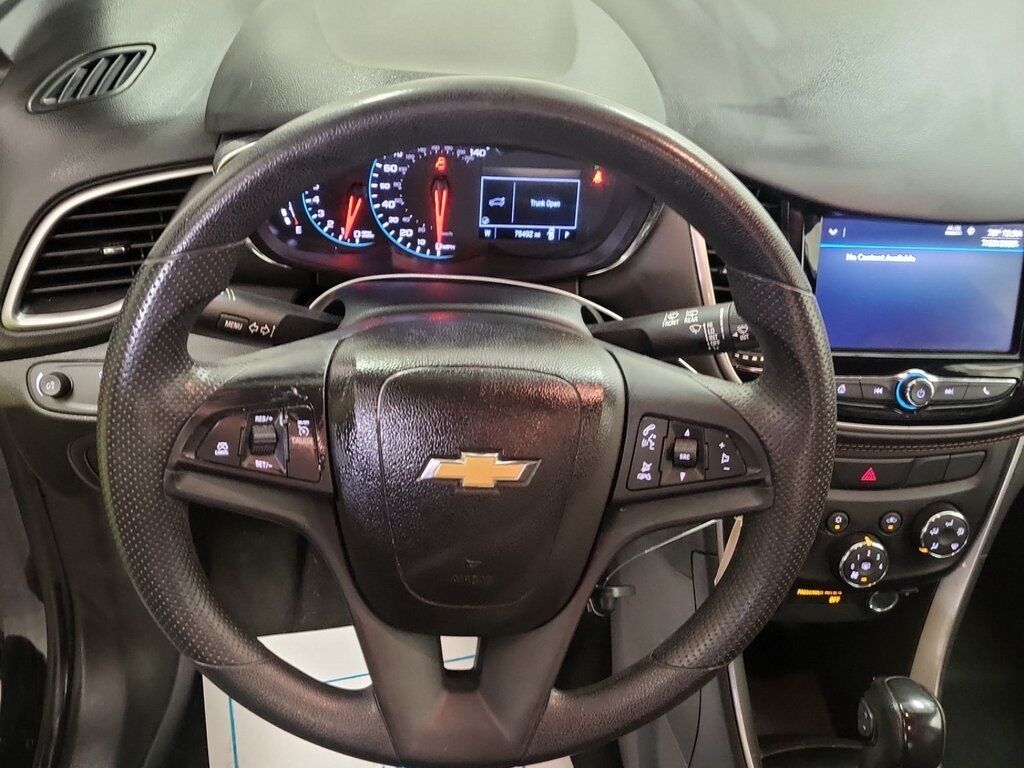 2021 Chevrolet Trax LS Akron