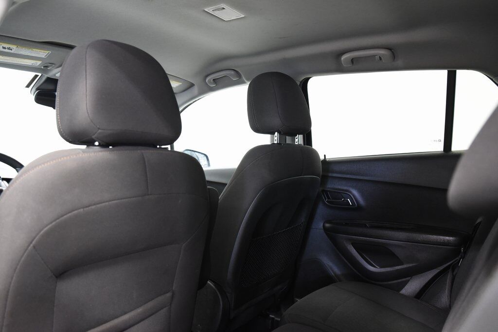 2021 Chevrolet Trax LS Akron