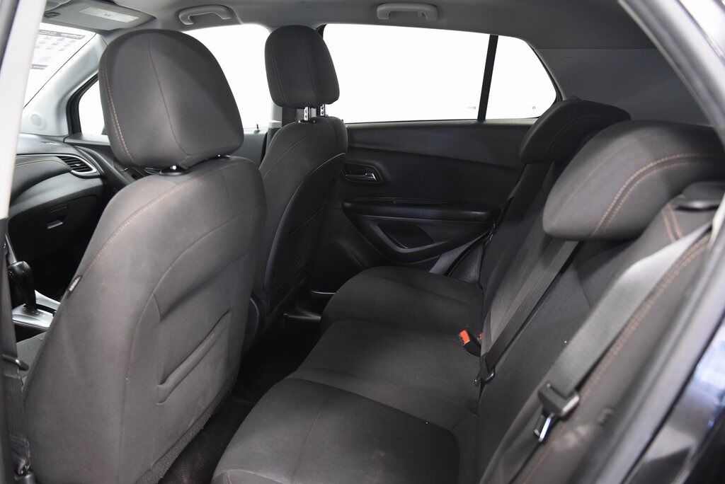 2021 Chevrolet Trax LS Akron