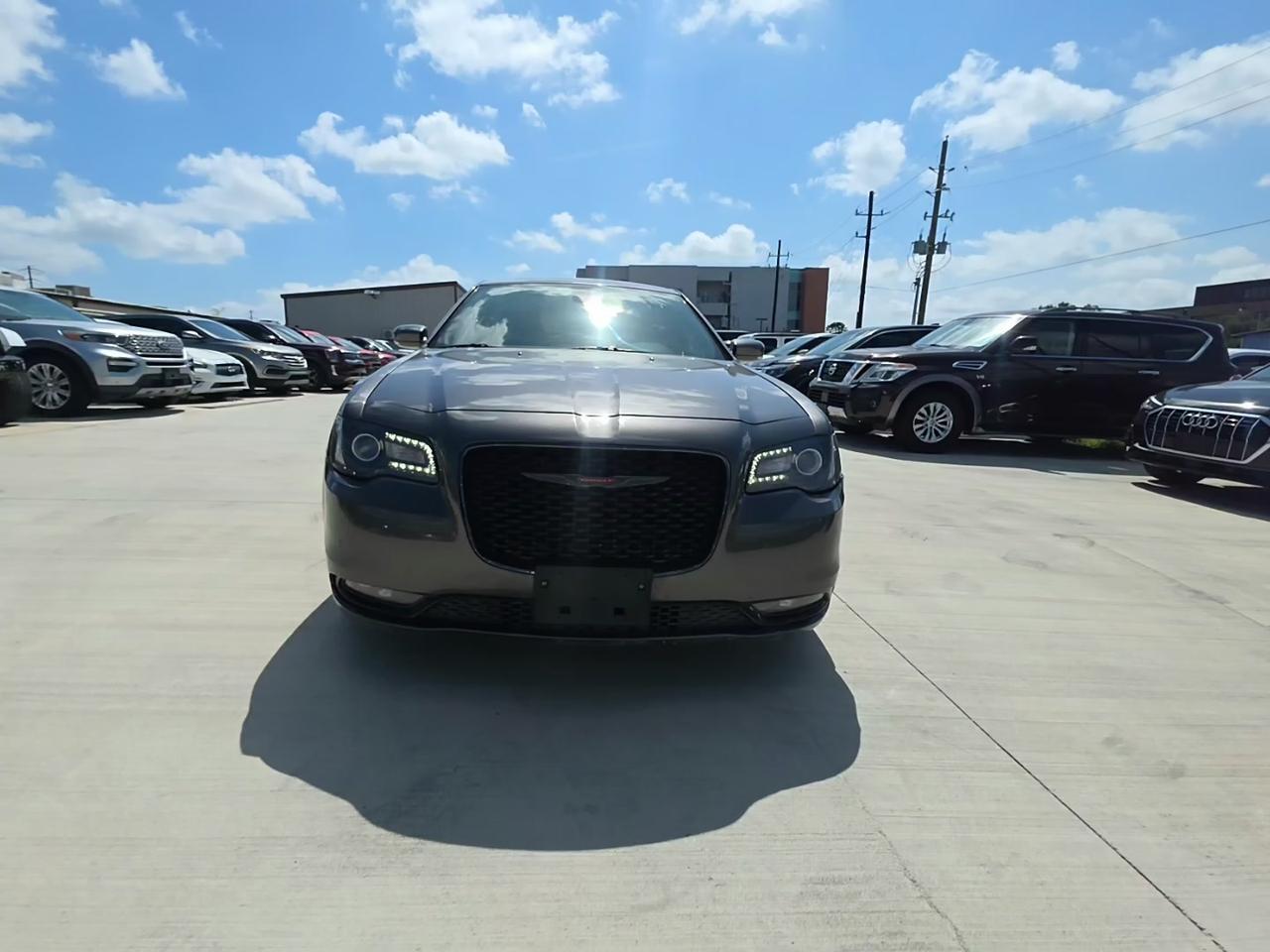 2021 Chrysler 300