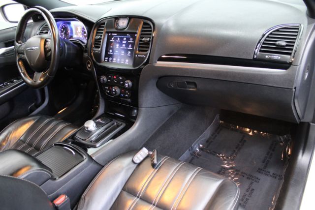 2021 Chrysler 300 300S