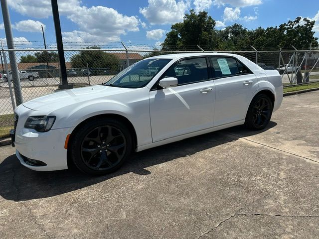 2021 Chrysler 300 300S