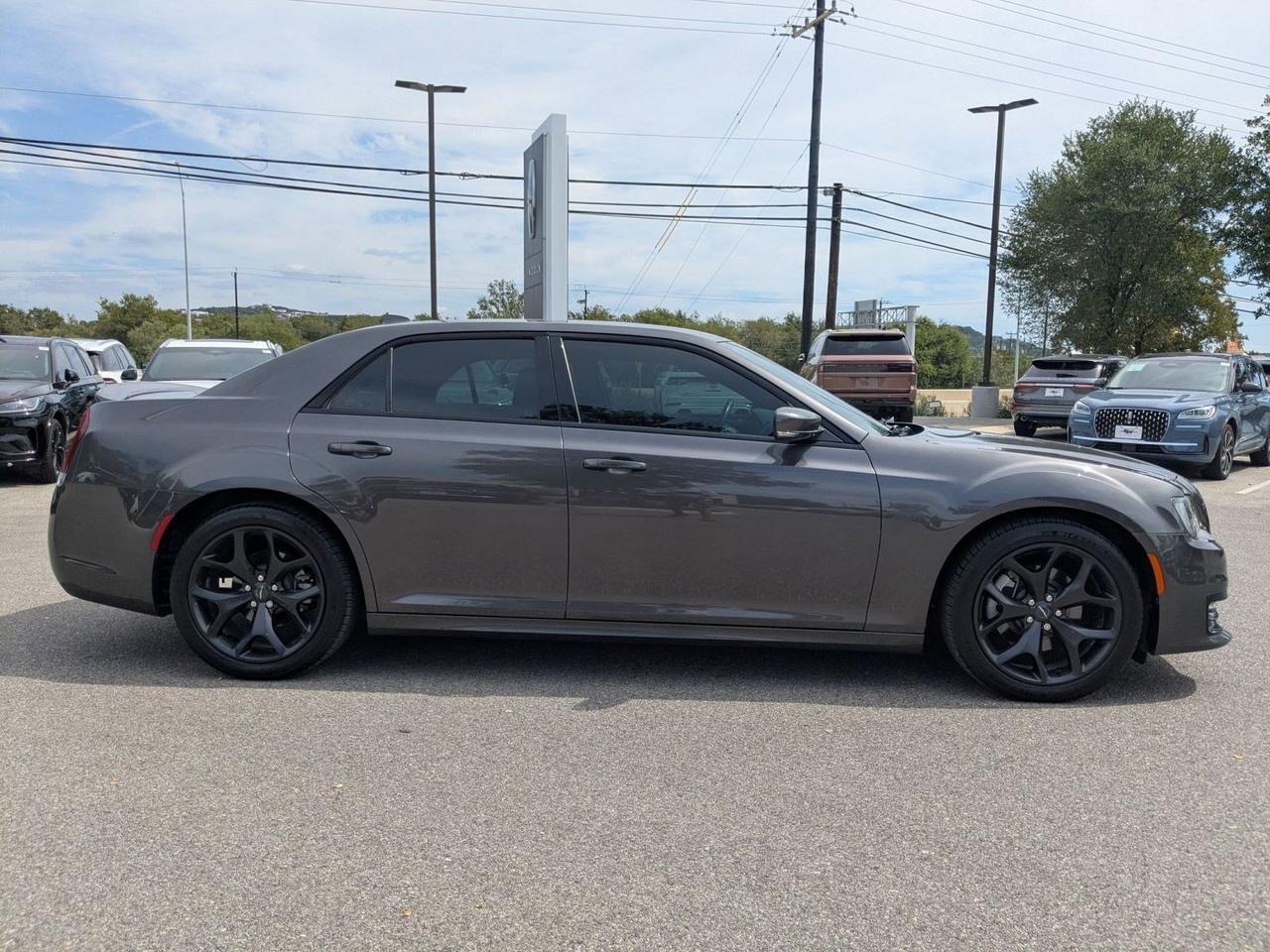 2021 Chrysler 300 300S
