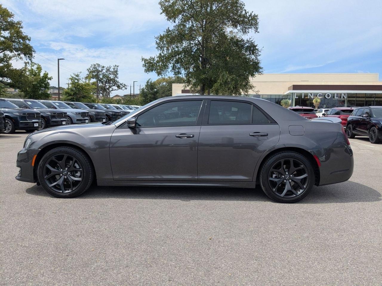2021 Chrysler 300 300S