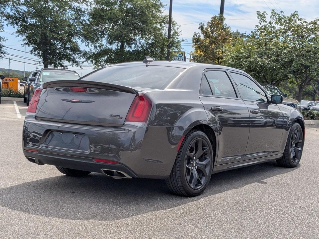 2021 Chrysler 300 300S