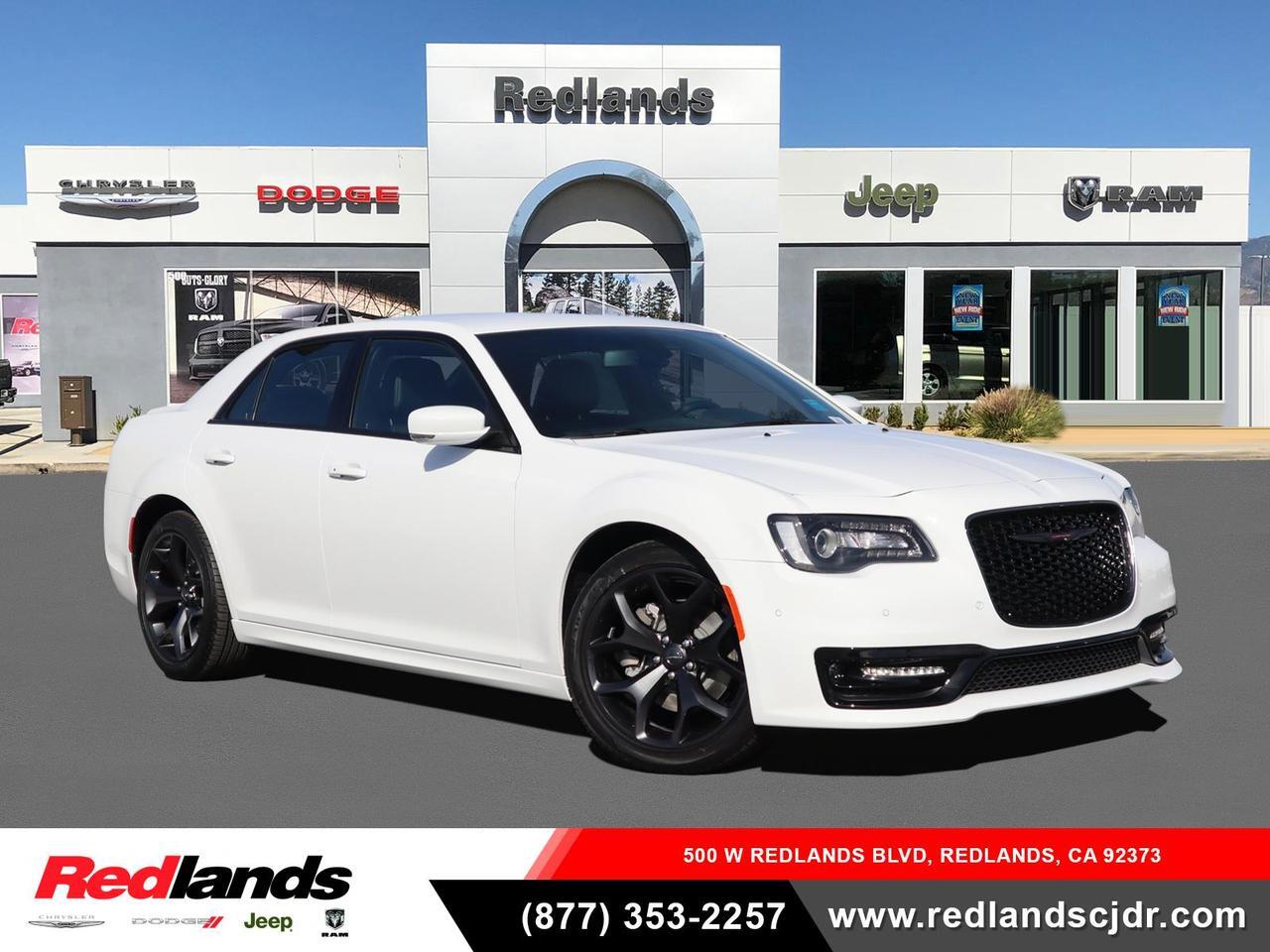New 21 Chrysler 300 S V8 Bright White Exterior Paint For Sale In Redlands Ca 2c3ccabtxmh