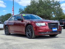 2021_Chrysler_300_Touring_  TX