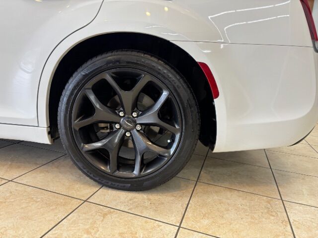 2021 Chrysler 300 Touring Charlotte NC