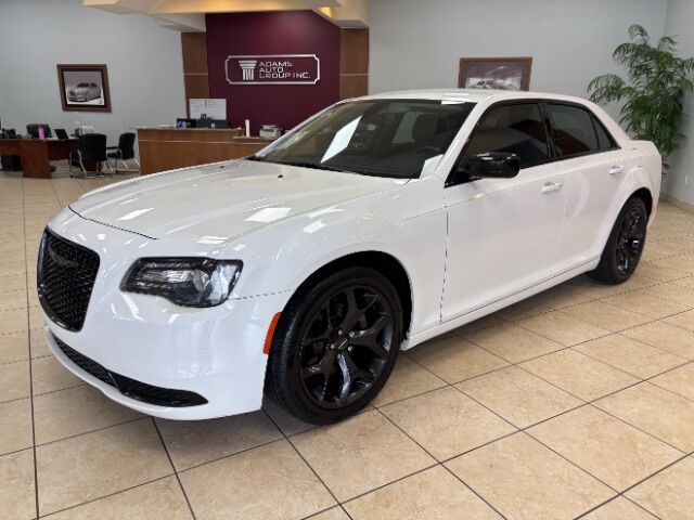 2021 Chrysler 300 Touring