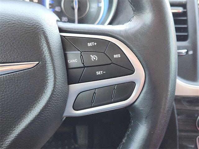 2021 Chrysler 300 Touring Grapevine TX