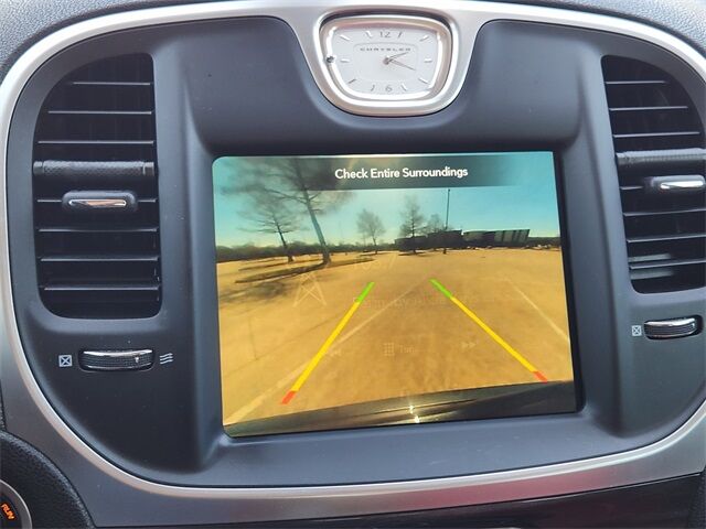 2021 Chrysler 300 Touring Grapevine TX