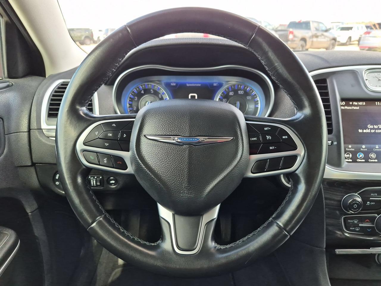 2021 Chrysler 300 Touring L Castroville TX