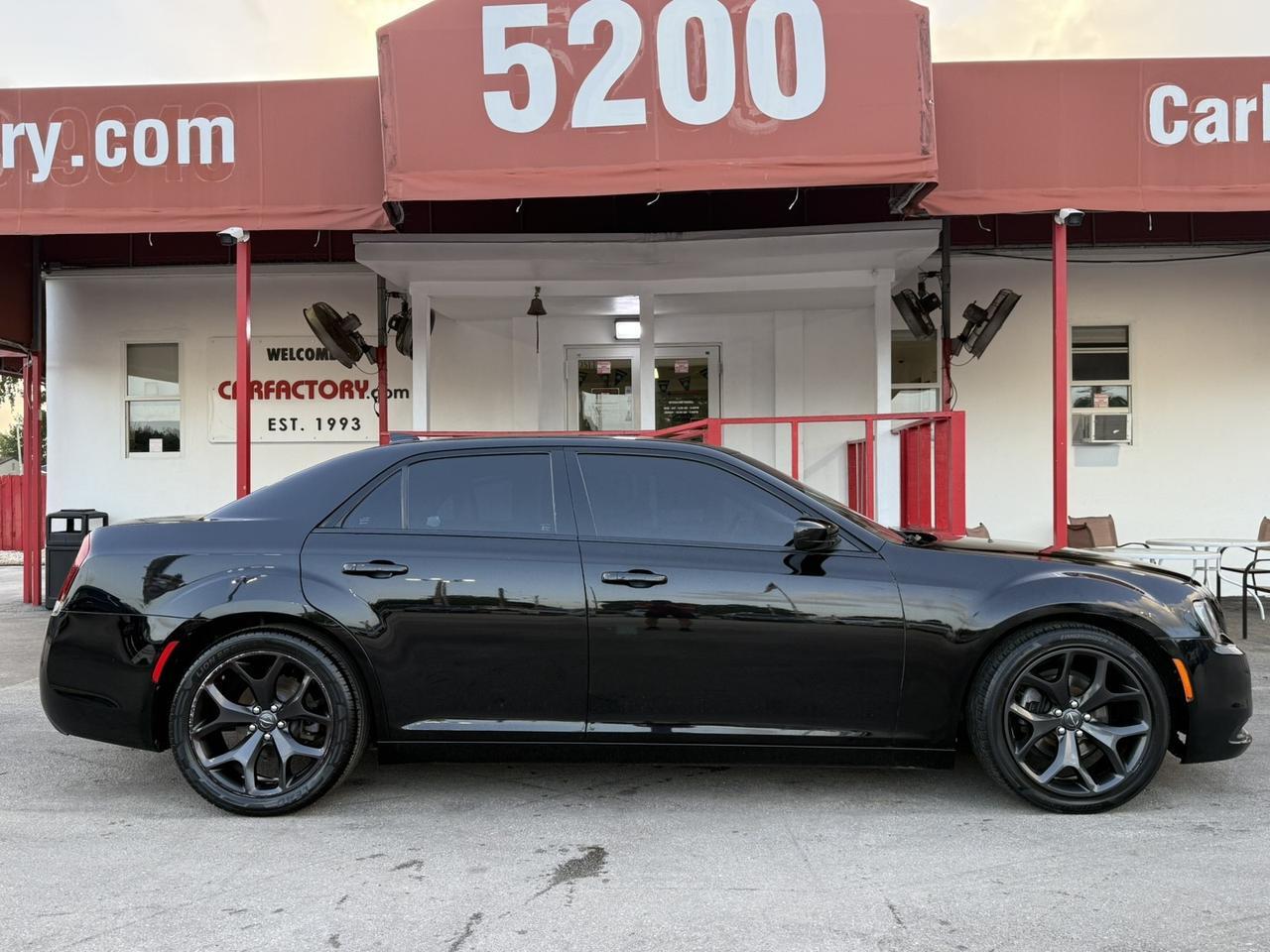 2021 Chrysler 300 Touring Hollywood FL