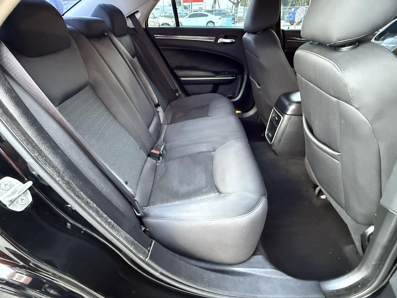2021 Chrysler 300 Touring Hollywood FL