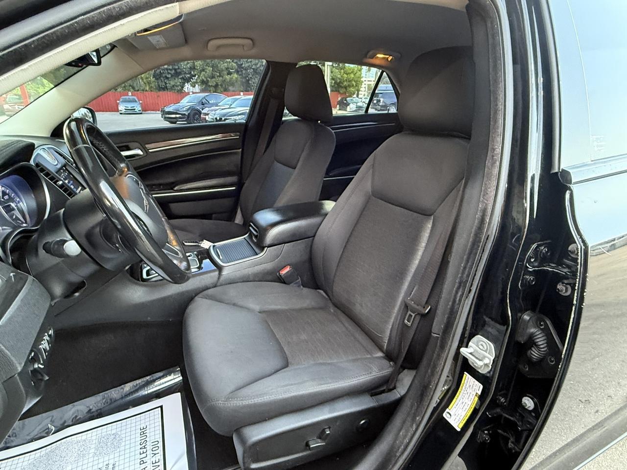 2021 Chrysler 300 Touring Hollywood FL