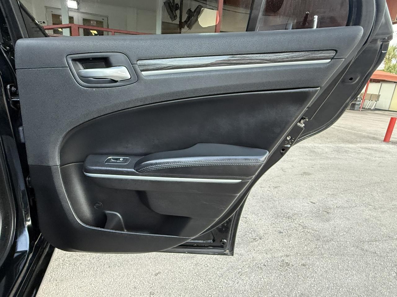 2021 Chrysler 300 Touring Hollywood FL