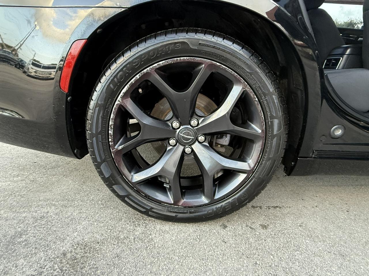 2021 Chrysler 300 Touring Hollywood FL