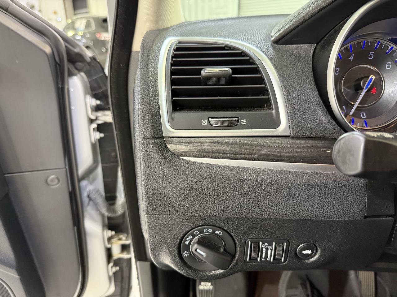 2021 Chrysler 300 Touring San Antonio TX