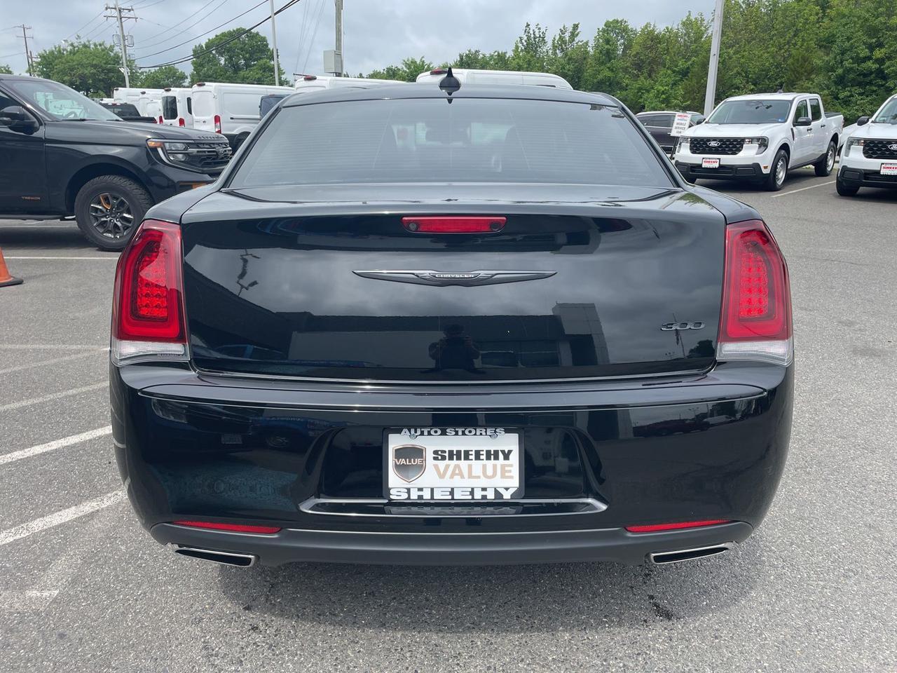 2021 Chrysler 300 Touring Springfield VA