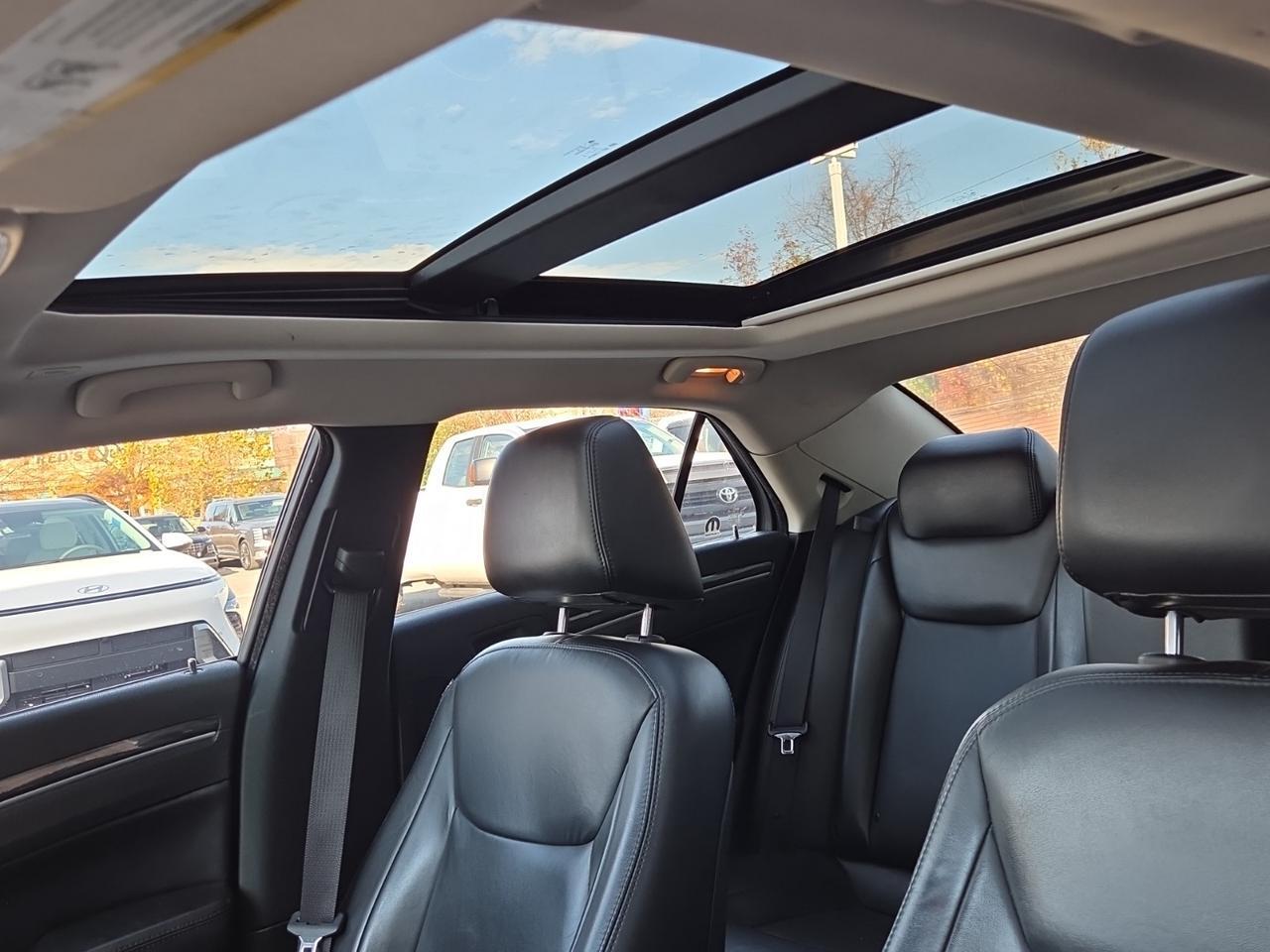 2021 Chrysler 300 Touring Waldorf MD