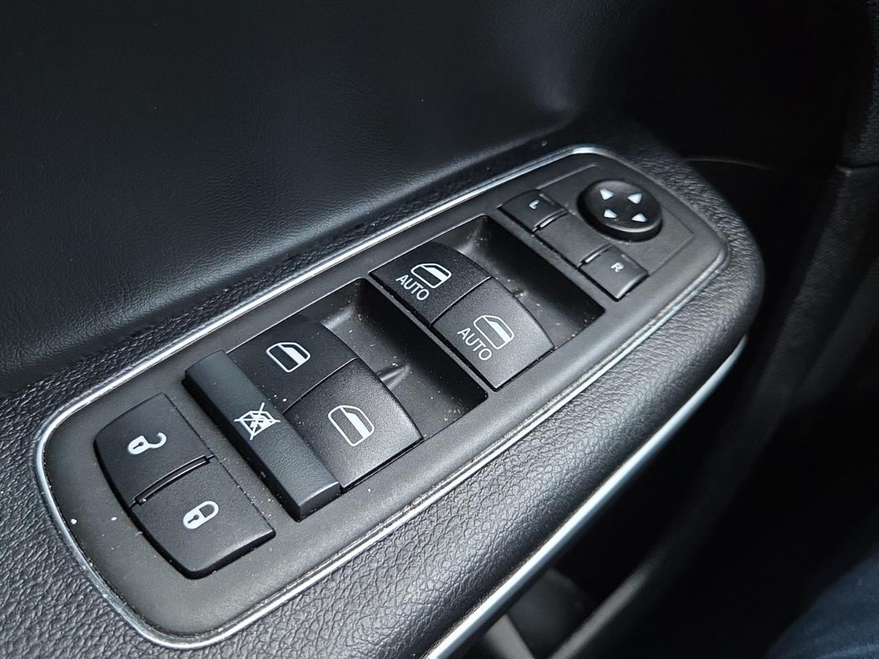 2021 Chrysler 300 Touring Waldorf MD