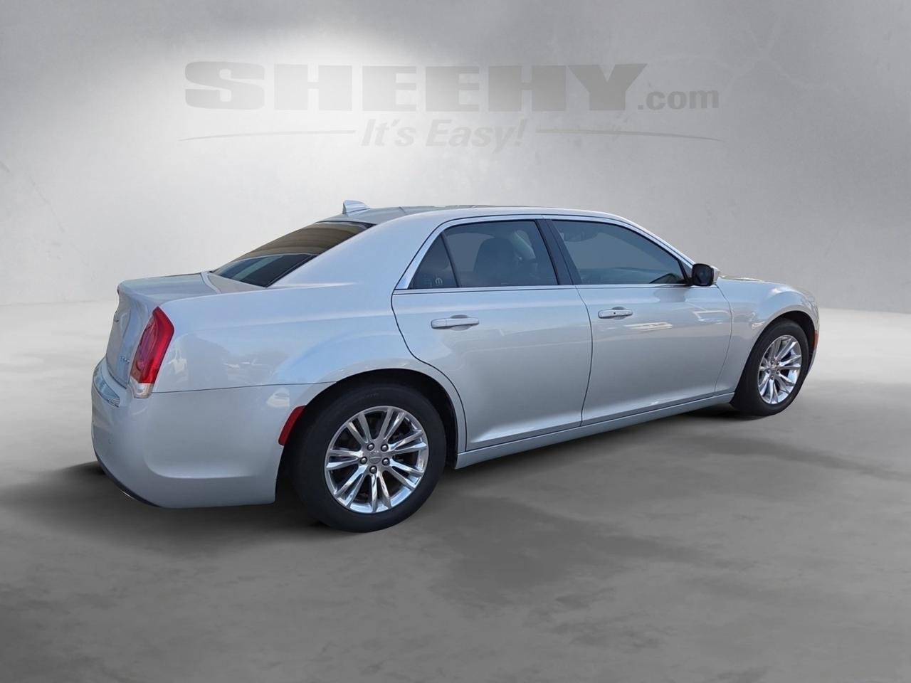 2021 Chrysler 300 Touring Waldorf MD