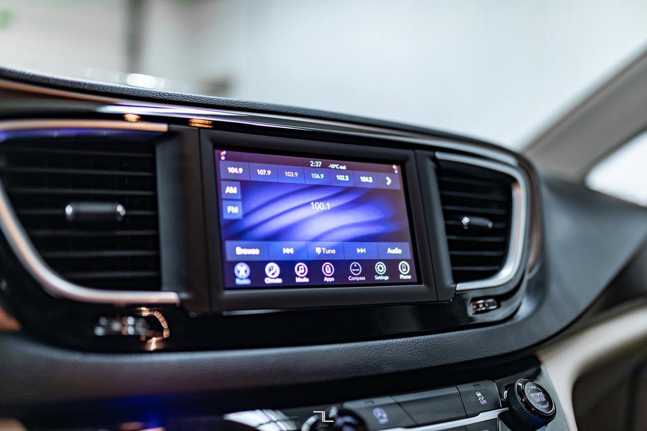 2021 Chrysler Grand Caravan SE BCam Red Deer AB