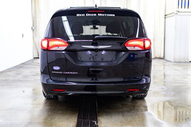 2021 Chrysler Grand Caravan SE BCam Red Deer AB