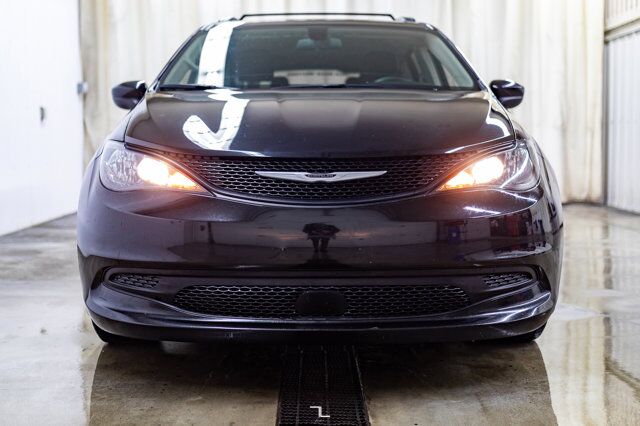 2021 Chrysler Grand Caravan SE BCam Red Deer AB