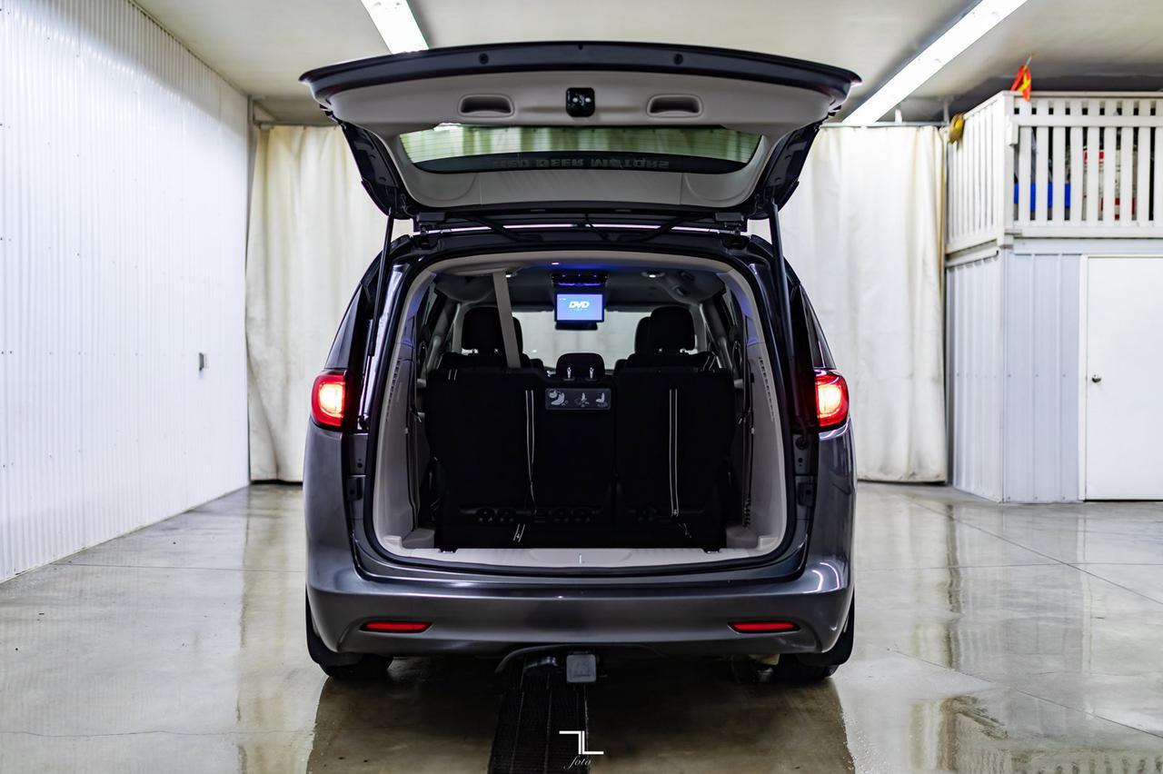 2021 Chrysler Grand Caravan SXT DVD BCam Red Deer AB