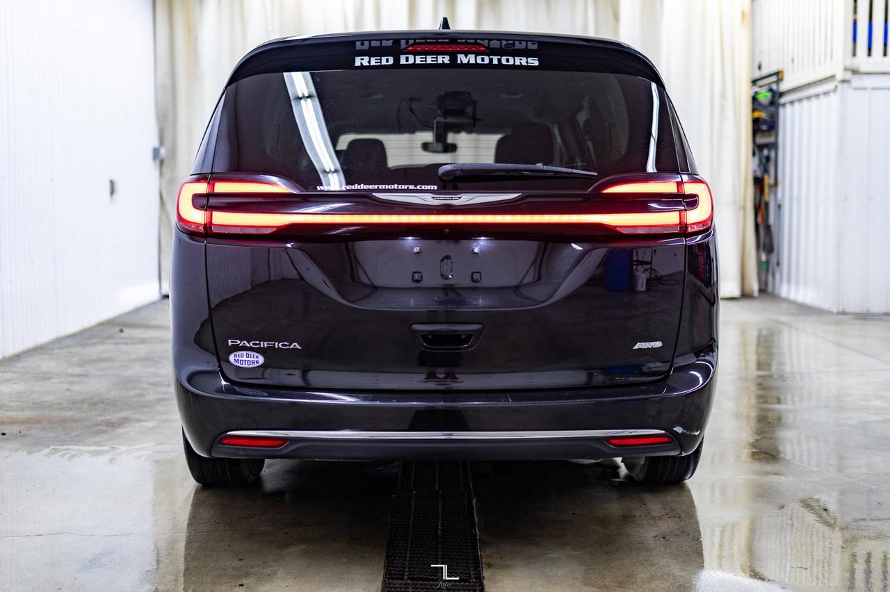2021 Chrysler Pacifica AWD Touring BCam Red Deer AB