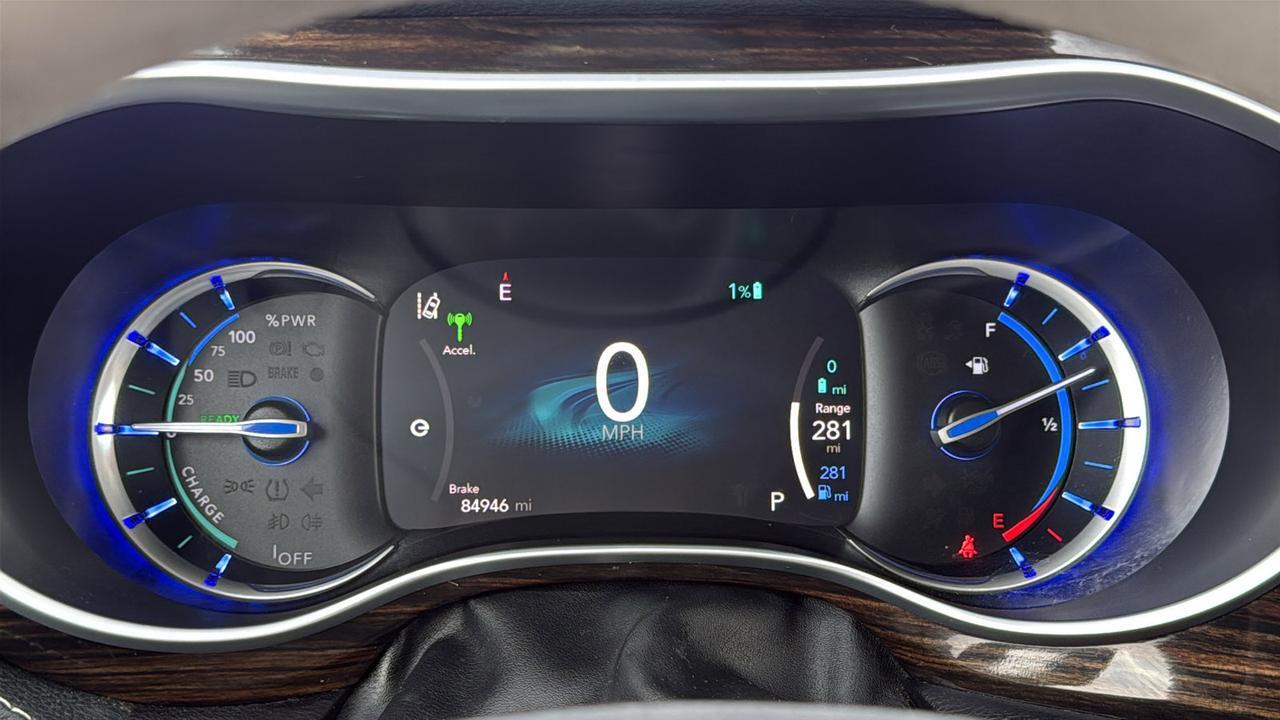 2021 Chrysler Pacifica Hybrid Limited New Braunfels TX