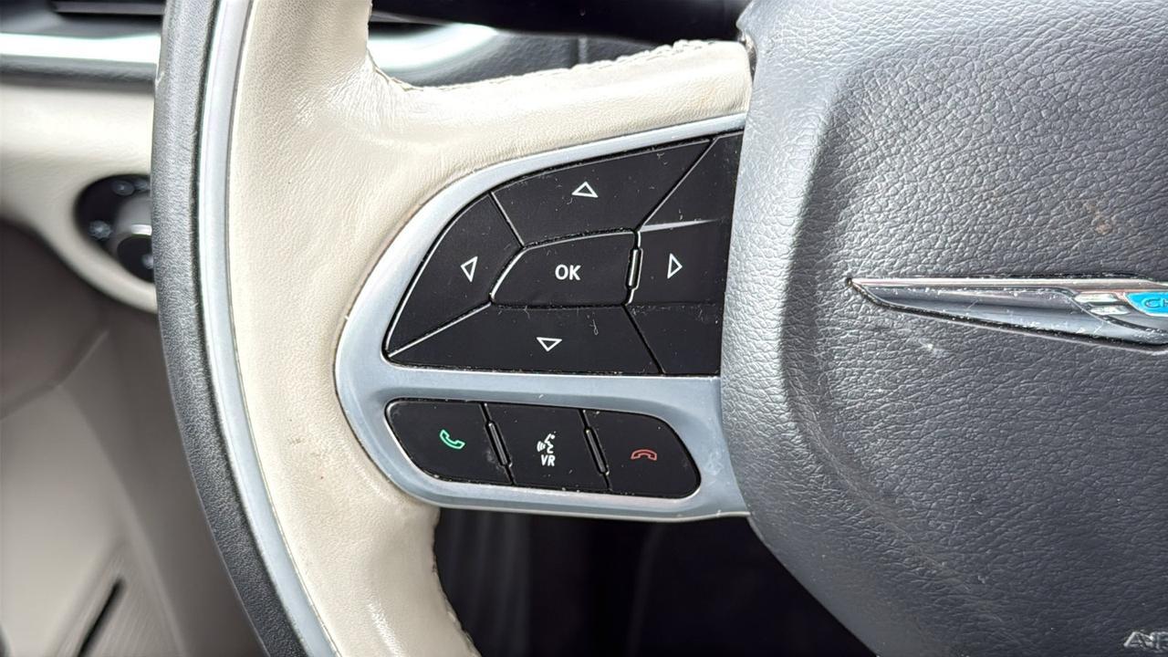 2021 Chrysler Pacifica Hybrid Limited New Braunfels TX