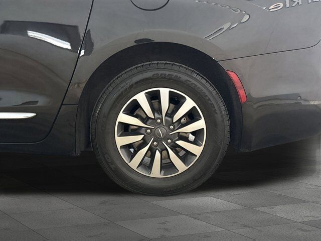 2021 Chrysler Pacifica Hybrid Limited San Antonio TX